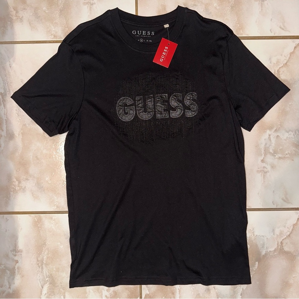 Guess T shirt